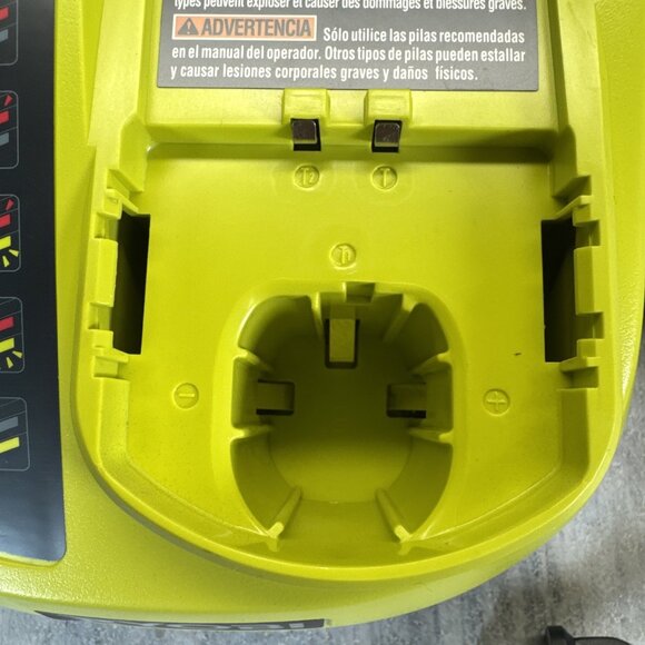 RYOBI OEM P113 ONE+ PLUS CHARGE CENTER 18V BATTERY CHARGER New Open Box - Picture 4 of 6